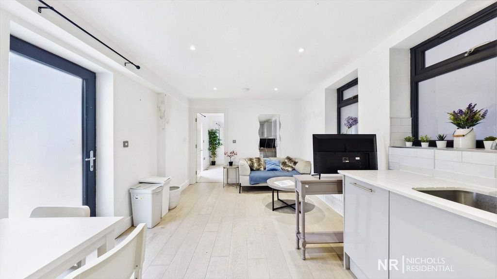 Property photo 3 of 11 Open Plan Kitchen Living Area