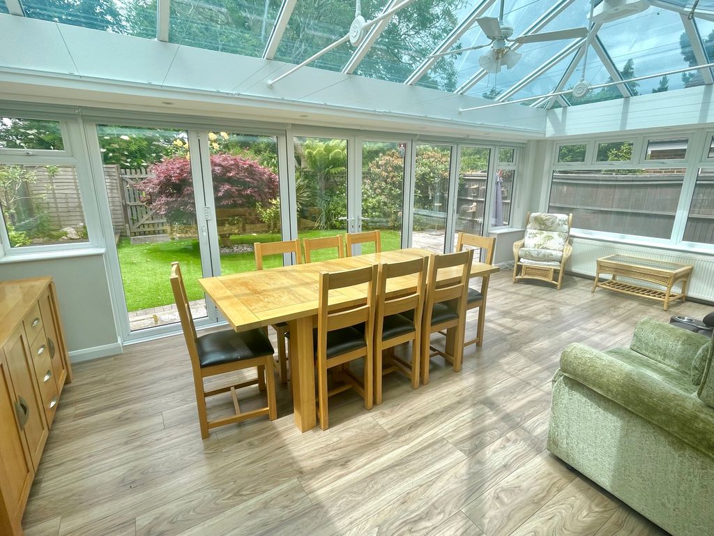 Property photo 3 of 18 Blakeney Conservatory 1