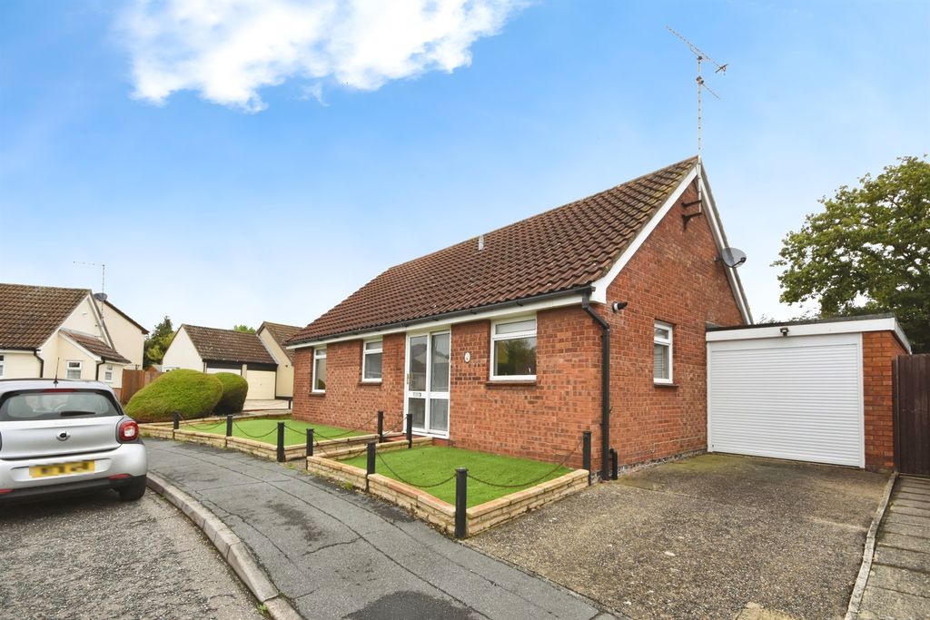 Property photo 1 of 16