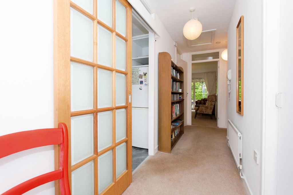 Property photo 2 of 16 Photo
