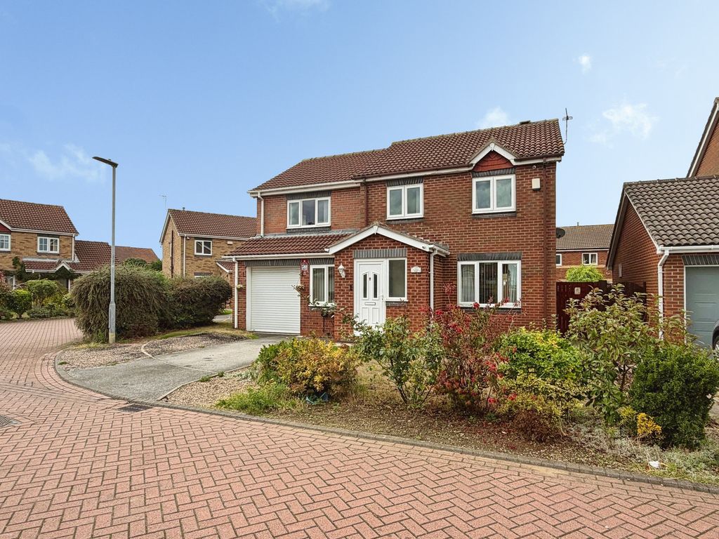 Property photo 1 of 18