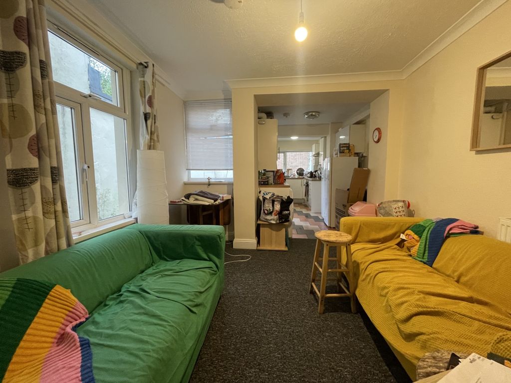 Property photo 1 of 8 Img_4584