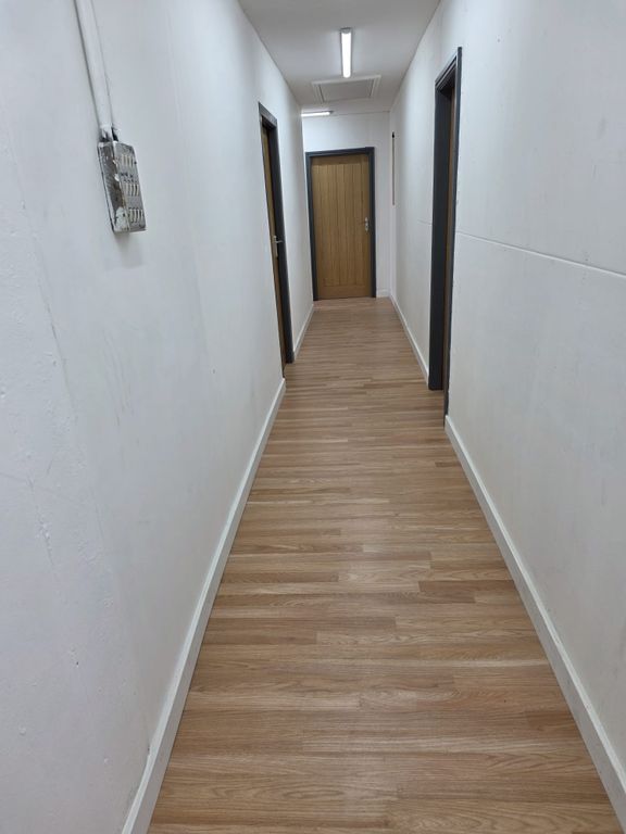 Property photo 2 of 30