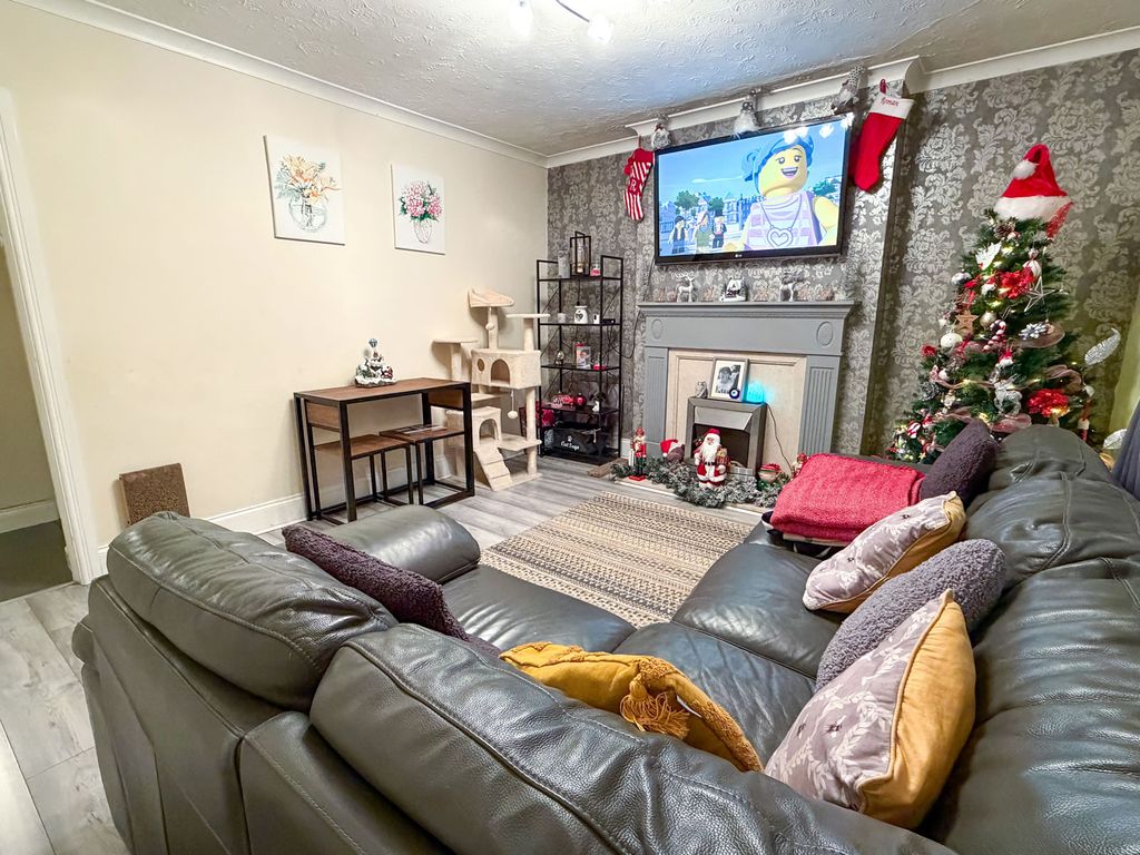 Property photo 2 of 11 Cranel9384409427-11-2025__20-25-03_Img_2164_Edited.Jpg