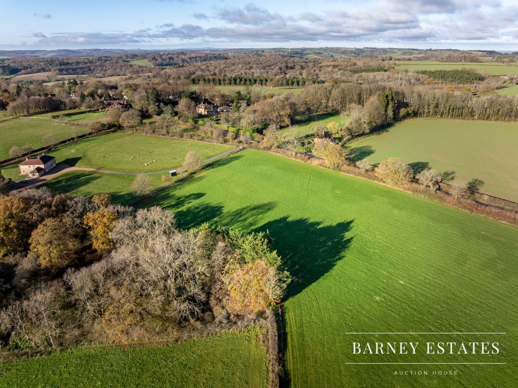 Property photo 1 of 4 Photo 2