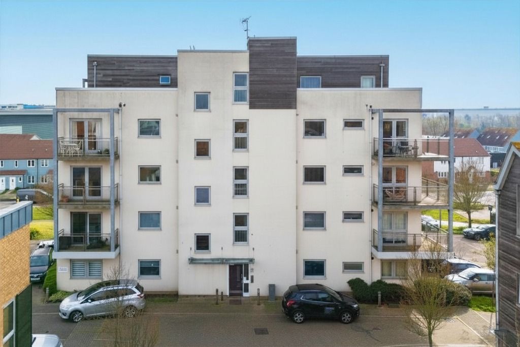 Property photo 2 of 11 4609672
