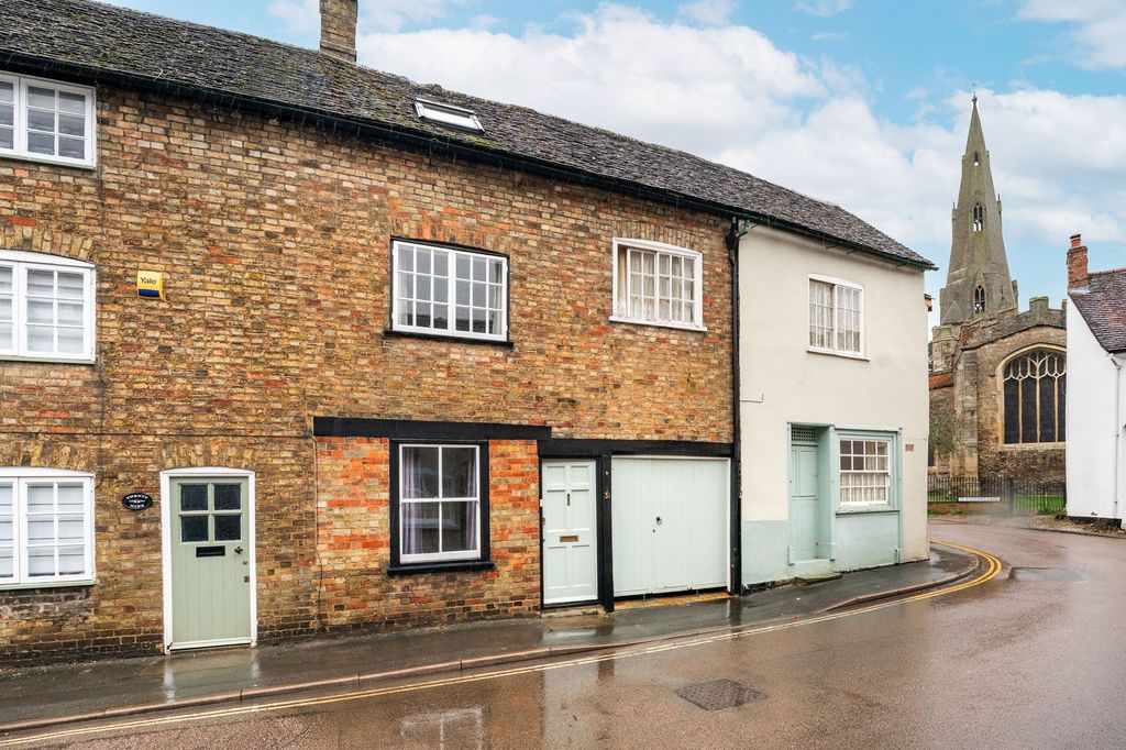 Property photo 1 of 19