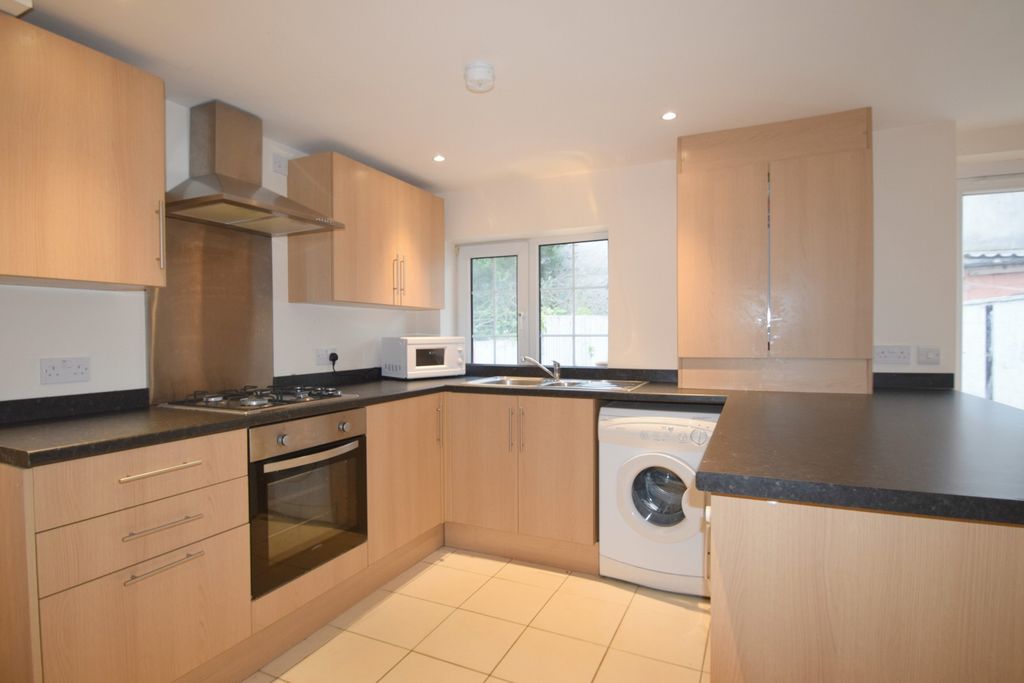 Property photo 2 of 14 Photo 2