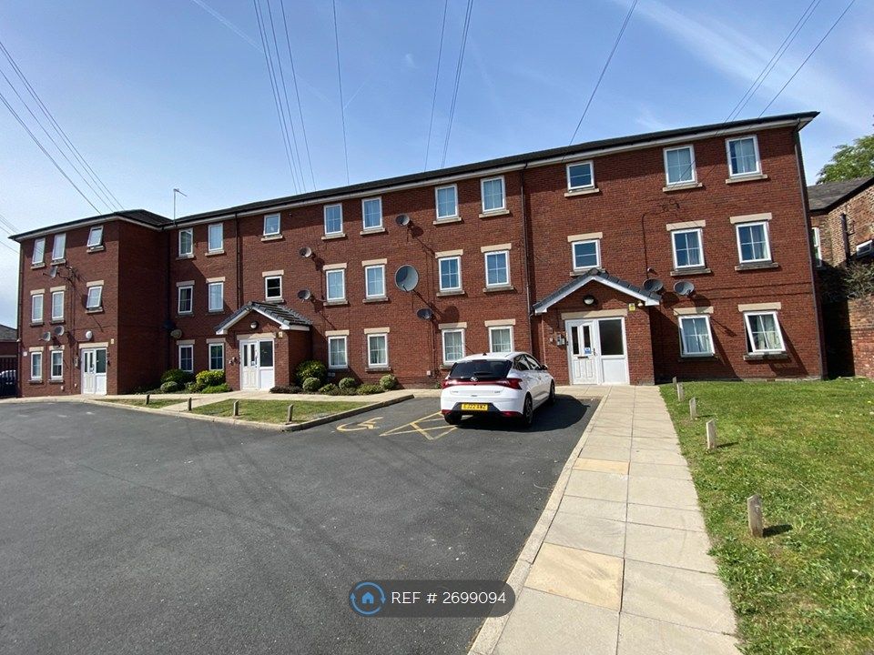 Property photo 1 of 6 External