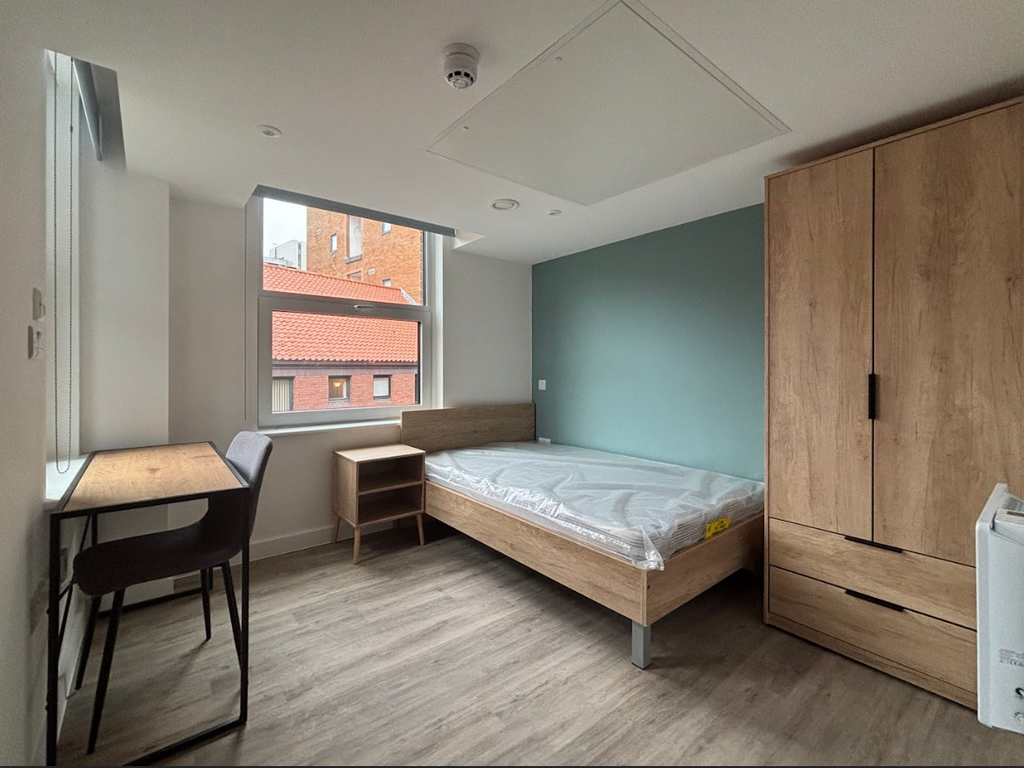 Property photo 1 of 5