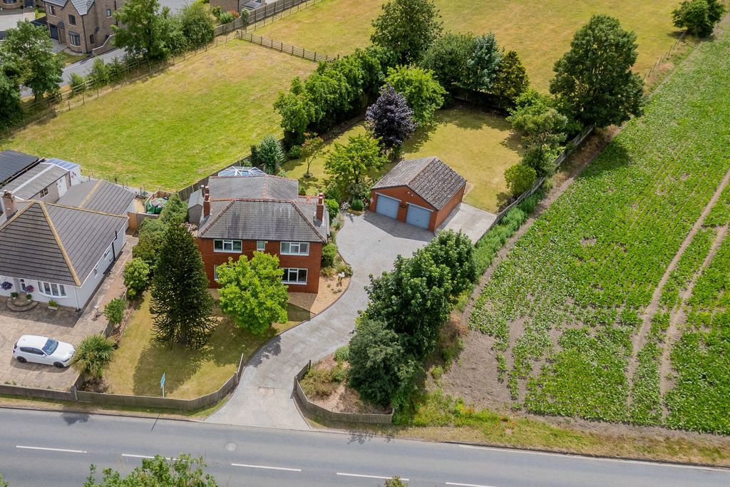 Property photo 1 of 23