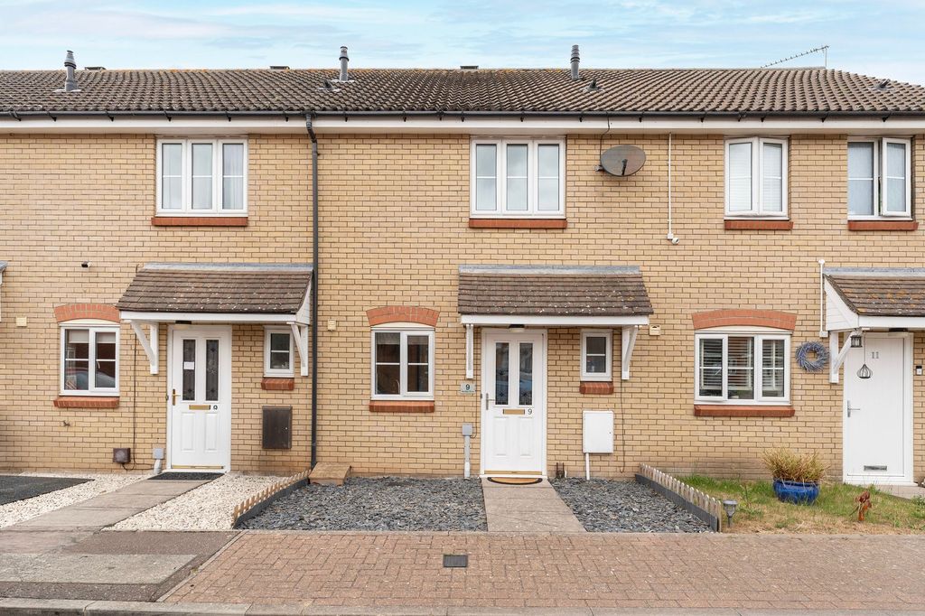 Property photo 1 of 11