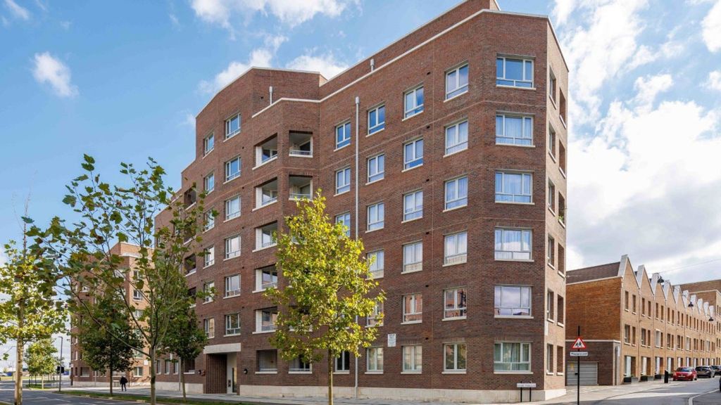 Property photo 1 of 13