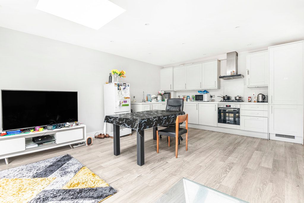 Property photo 1 of 16 Kitchen/Reception