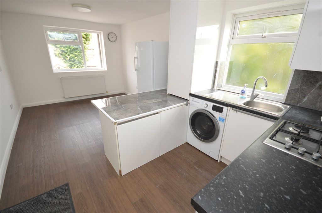 Property photo 3 of 12 Picture No. 07