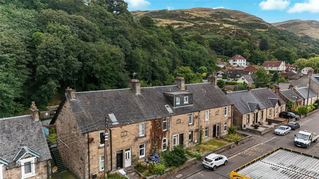 Property photo 1 of 20 Picture No. 33