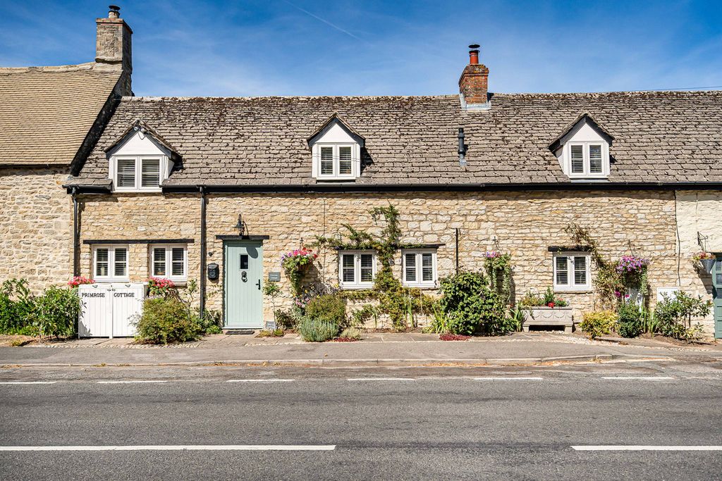 Property photo 1 of 37
