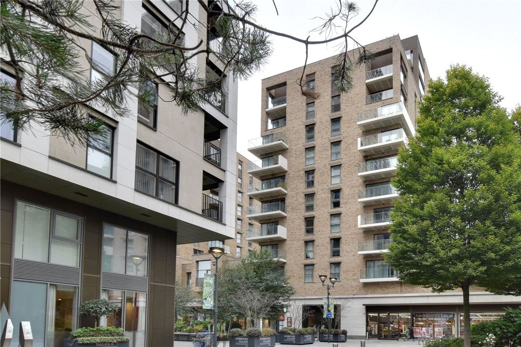 Property photo 1 of 21 Exterior