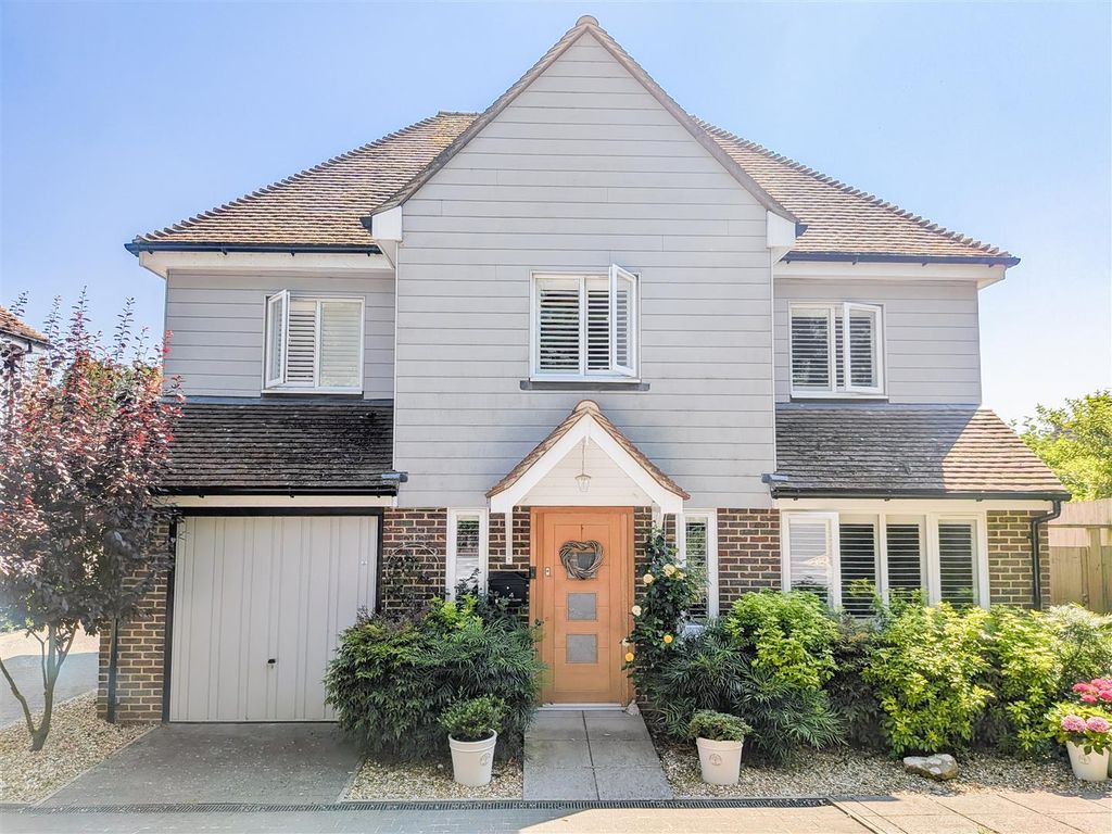 Property photo 1 of 27