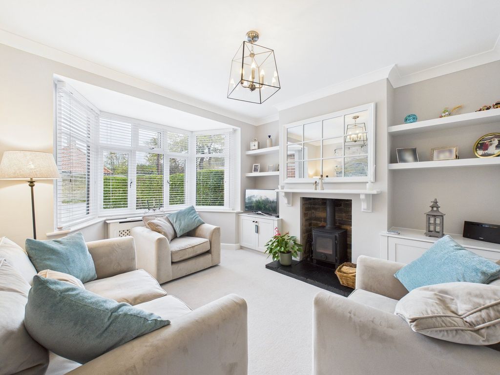 Property photo 2 of 22