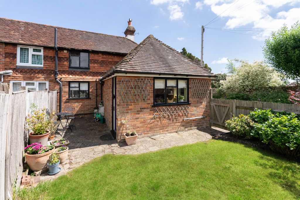 Property photo 1 of 12 Dsc01814