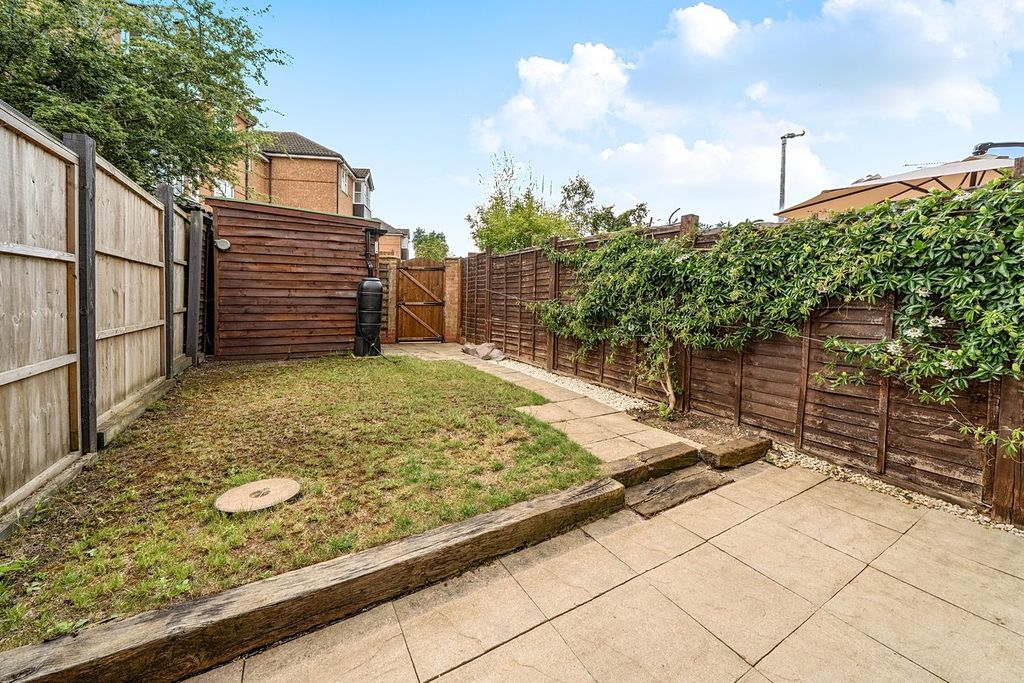 Property photo 3 of 24