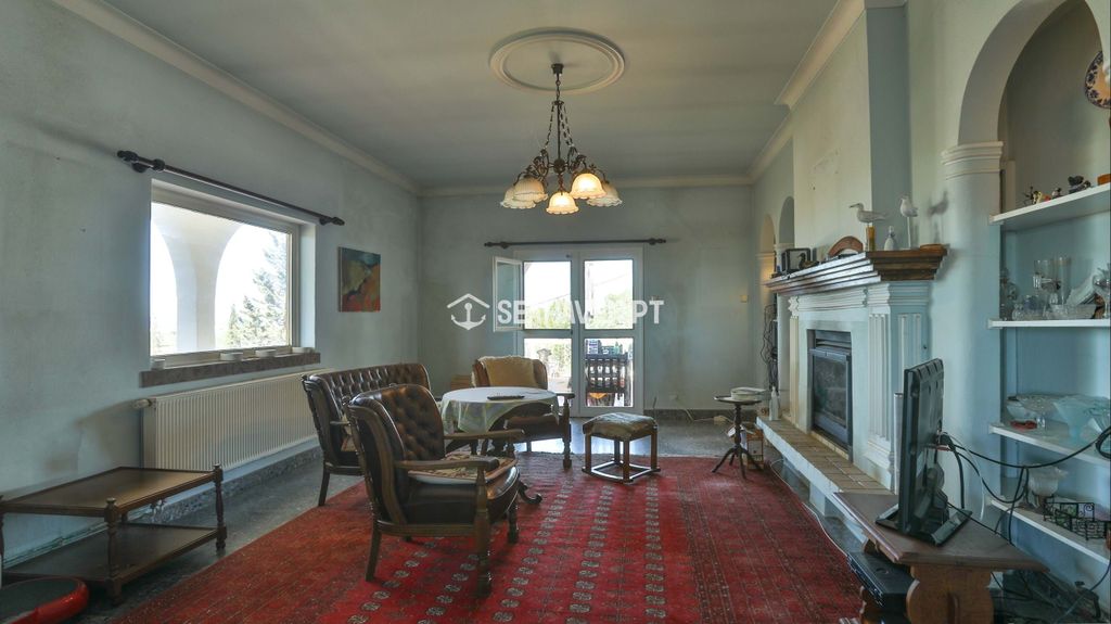 Property photo 3 of 25
