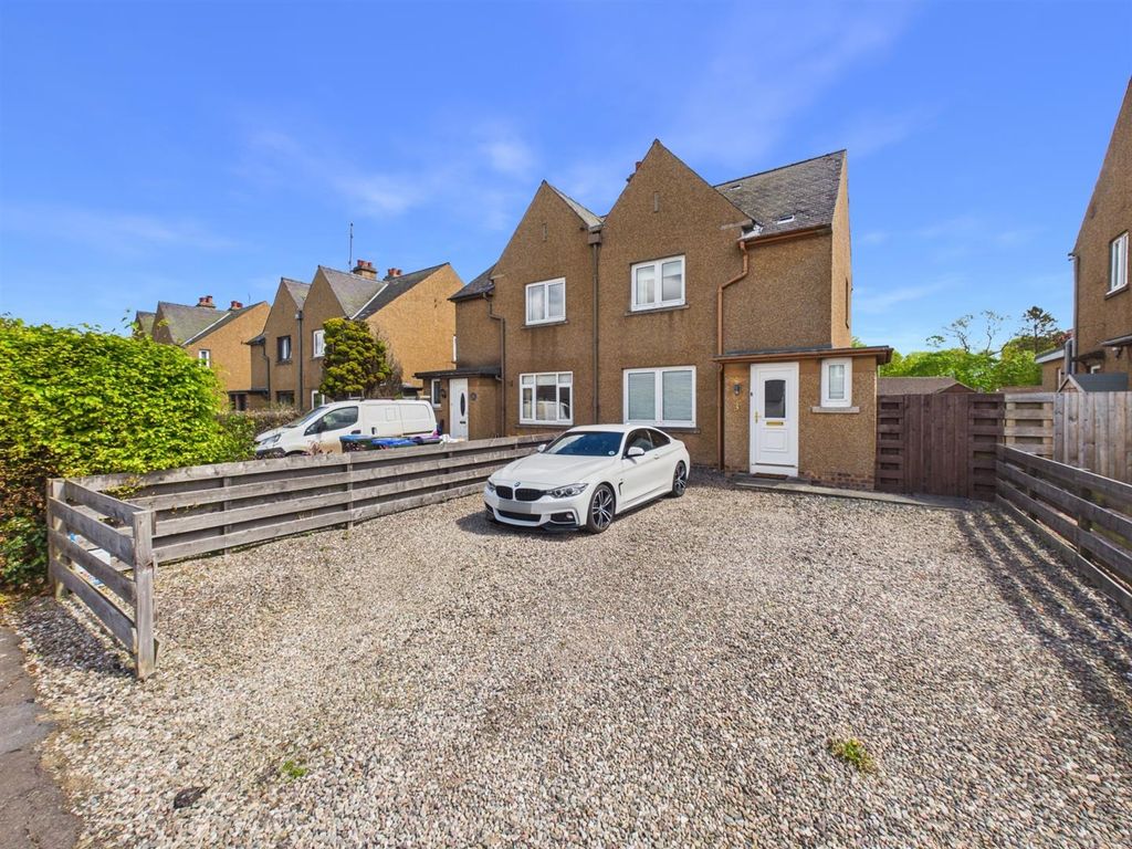 Property photo 1 of 16 Cam03924G0-Pr0045-Still018.Jpg