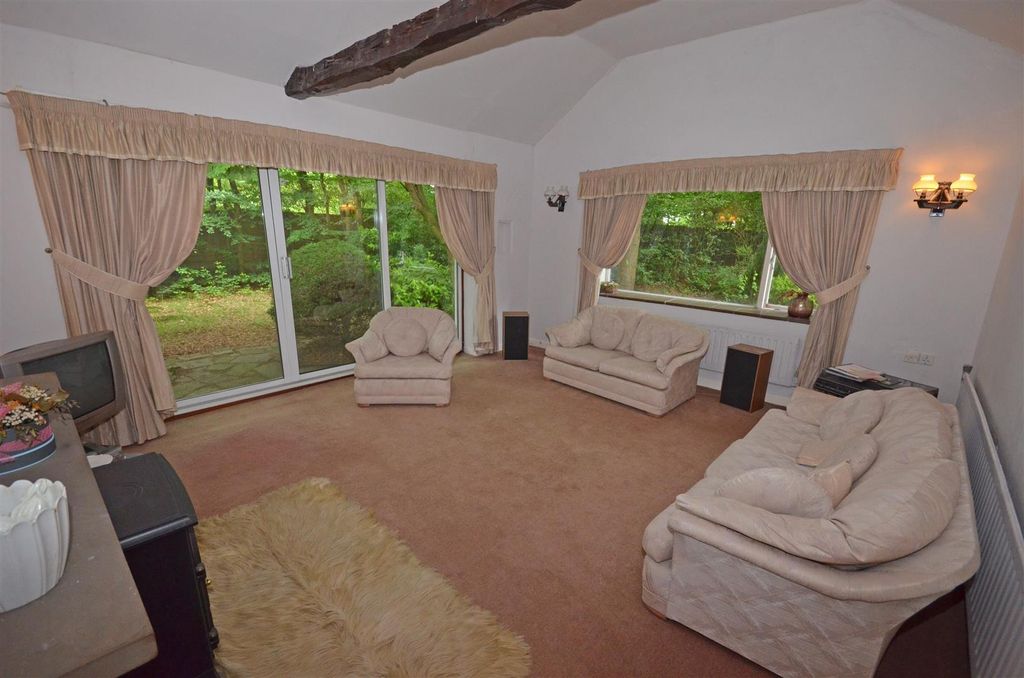 Property photo 2 of 26 05.Jpg
