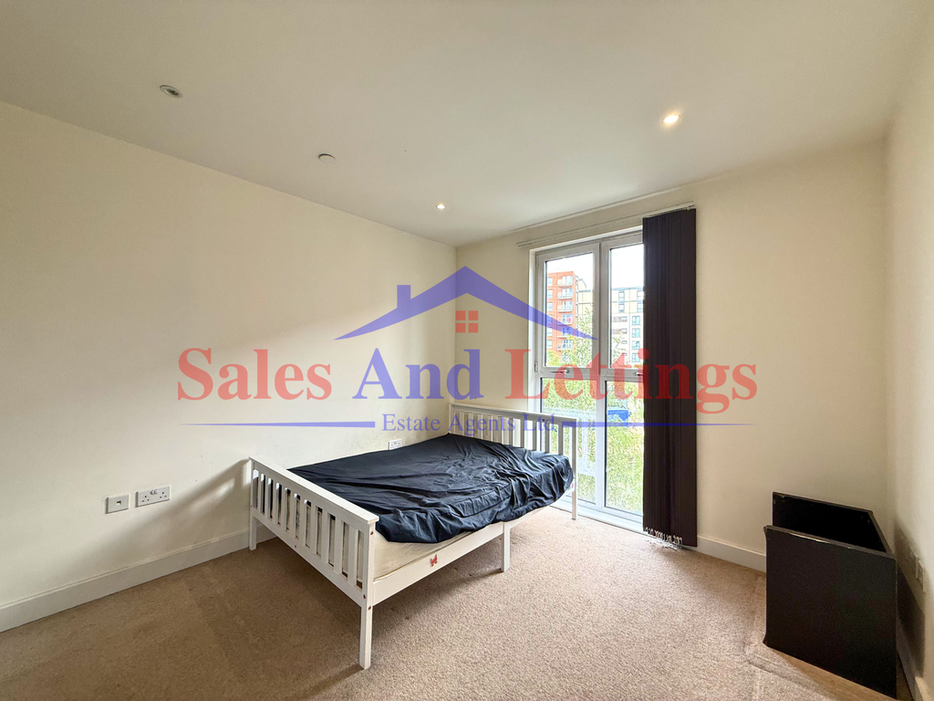 Property photo 3 of 5