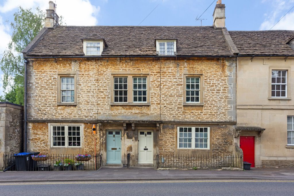 Property photo 1 of 14 Main Facade