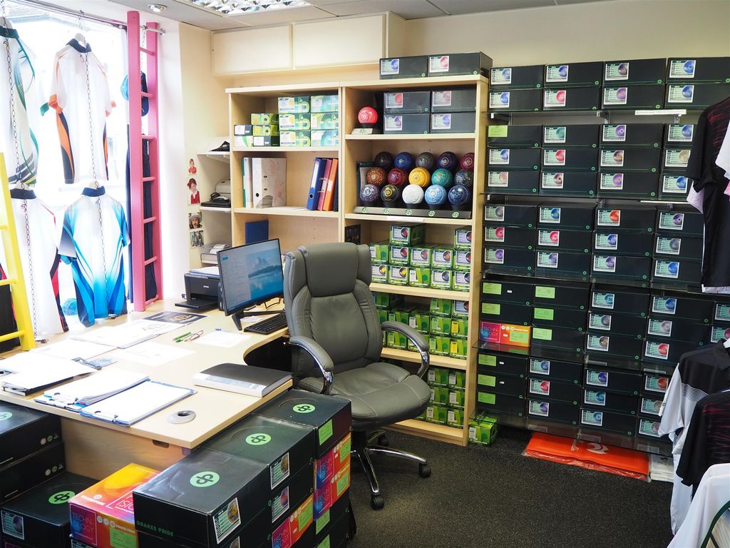 Property photo 3 of 7 Photo 2