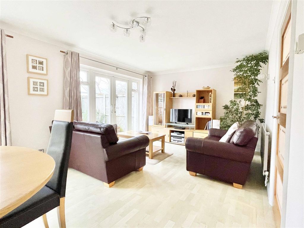 Property photo 2 of 22 Lr.Jpg