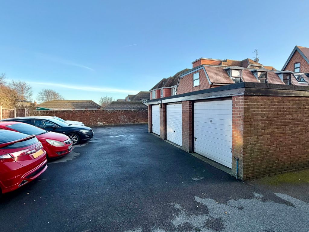 Additional image 9 of 2 bed flat for saleGreenlea, Keyhaven Road, Milford On Sea, Lymington, Hampshire SO41