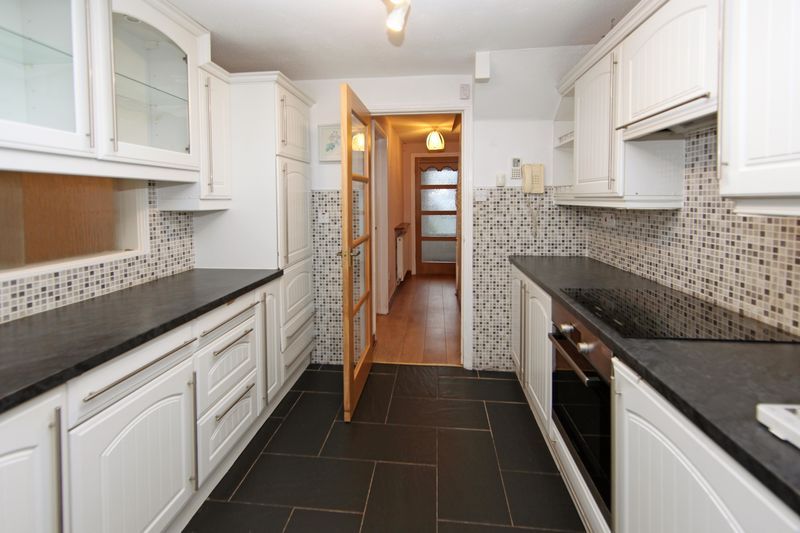 Property photo 3 of 18 Photo 9