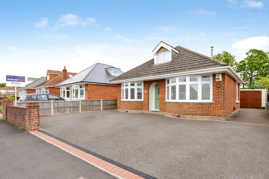 Property photo 1 of 18 Pbox-Img.Jpg