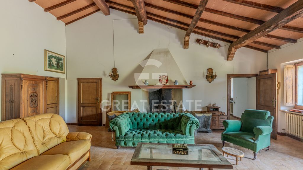 Property photo 2 of 56 Interiors