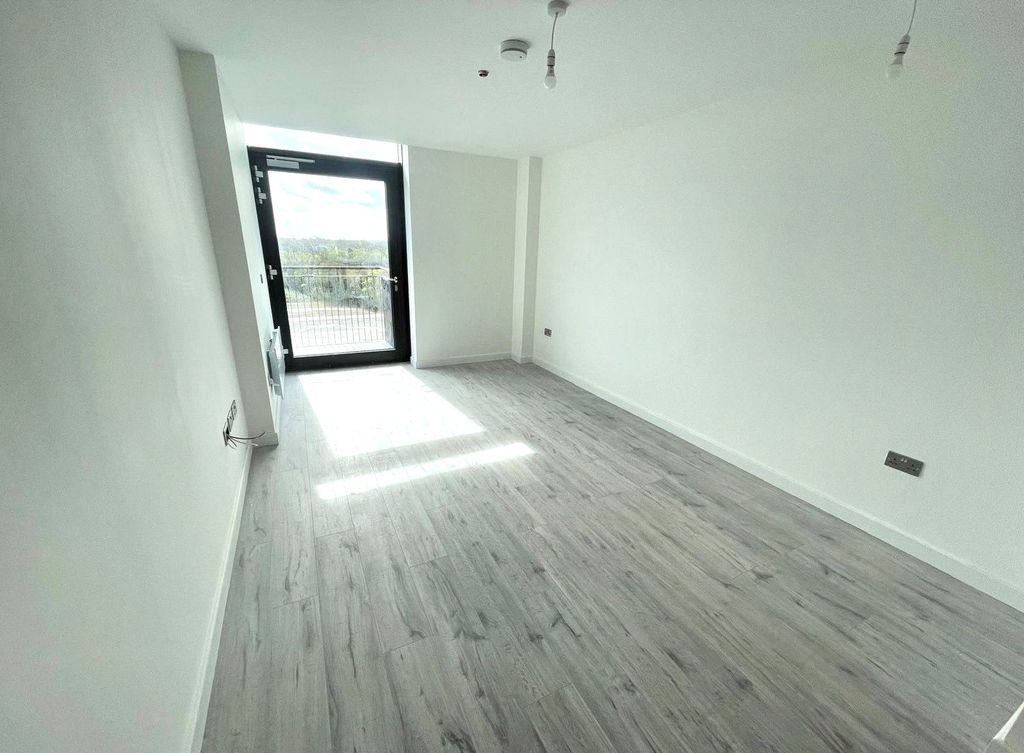 Property photo 3 of 5 Picture No. 03