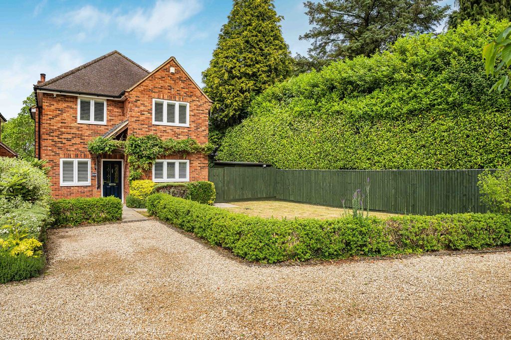 Property photo 1 of 19