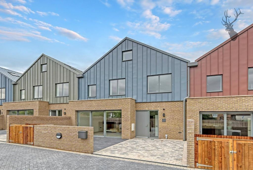 Property photo 1 of 15 Hfbaisj3N0A1Obvuue5Ica.Jpg