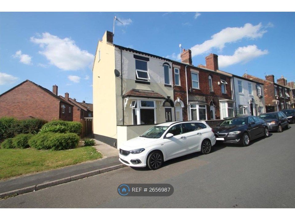 Property photo 1 of 12 Perfect Location