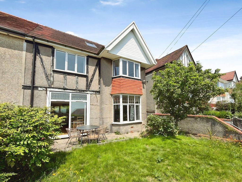 Property photo 1 of 39