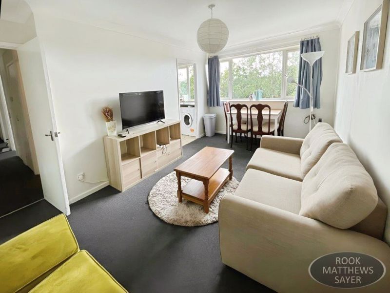 Property photo 3 of 7 Photo 7