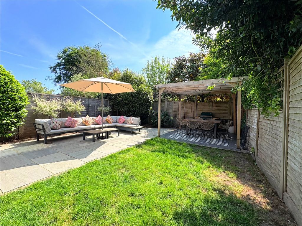 Property photo 2 of 14 Picture No. 25