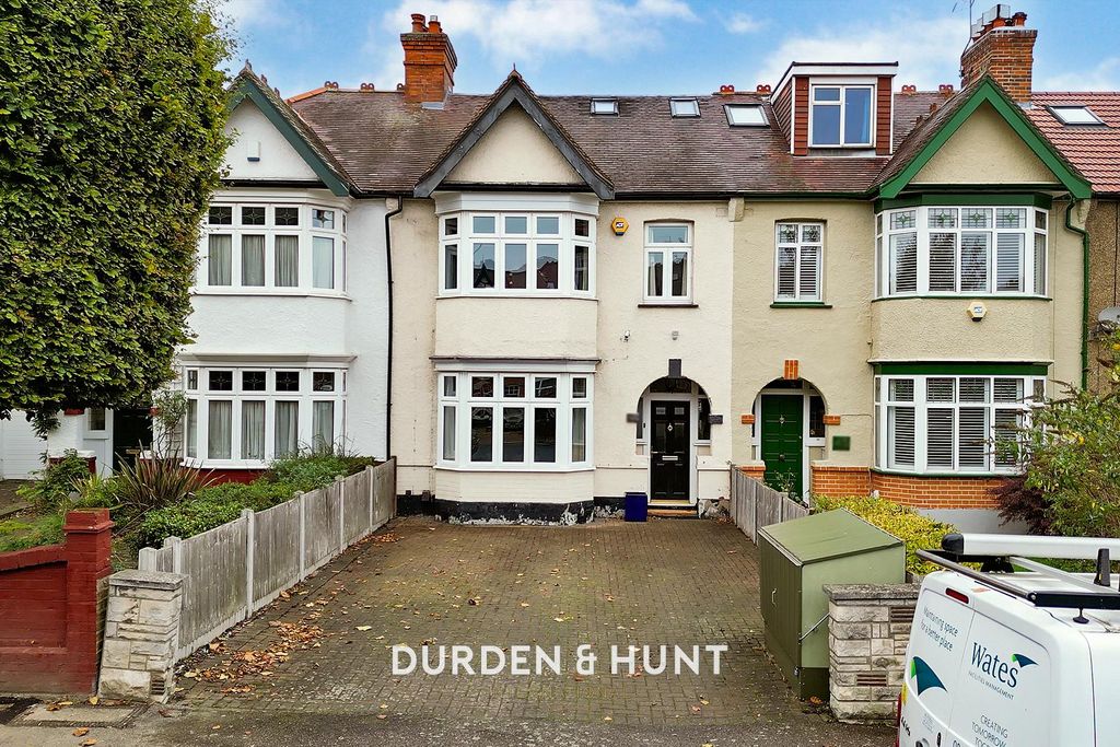 Property photo 1 of 22 Grosvenor-36.Jpg