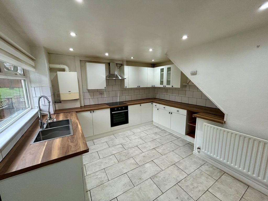 Property photo 2 of 13 Picture No. 26