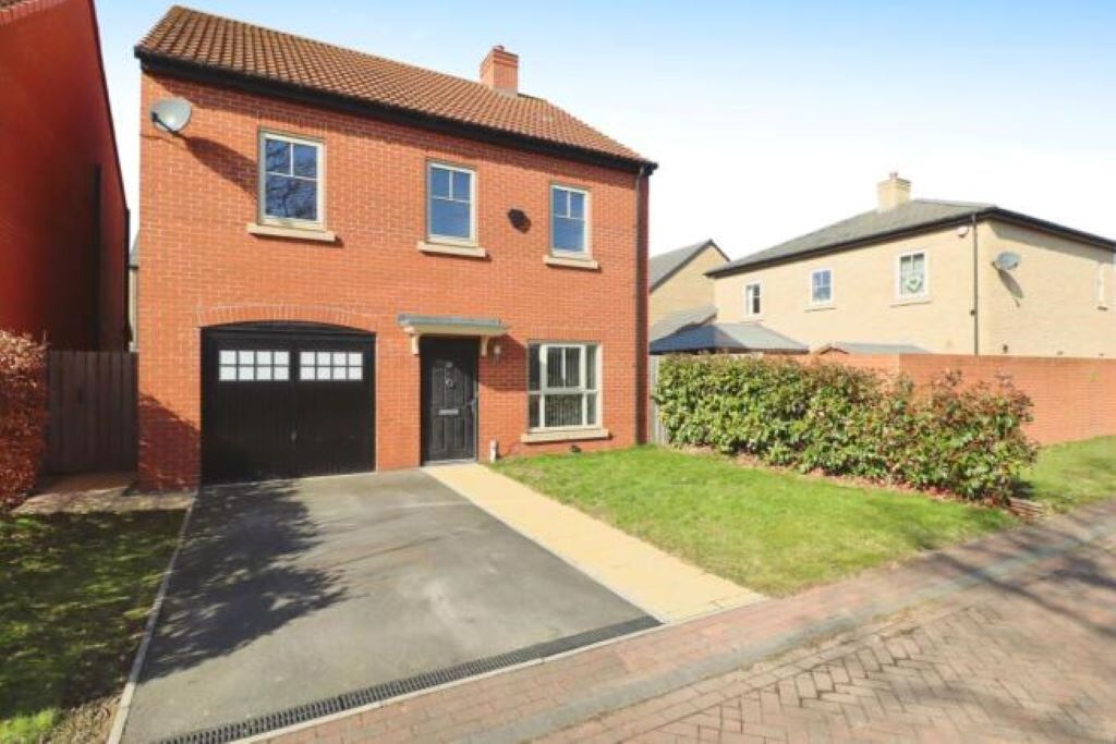 Property photo 1 of 12
