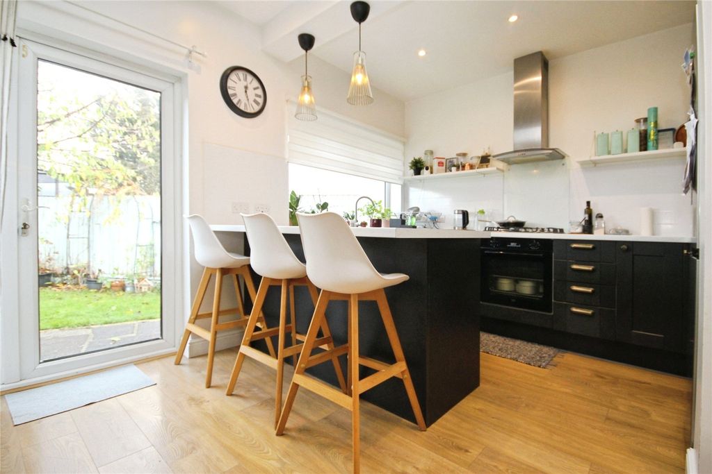 Property photo 1 of 12 Picture No. 81