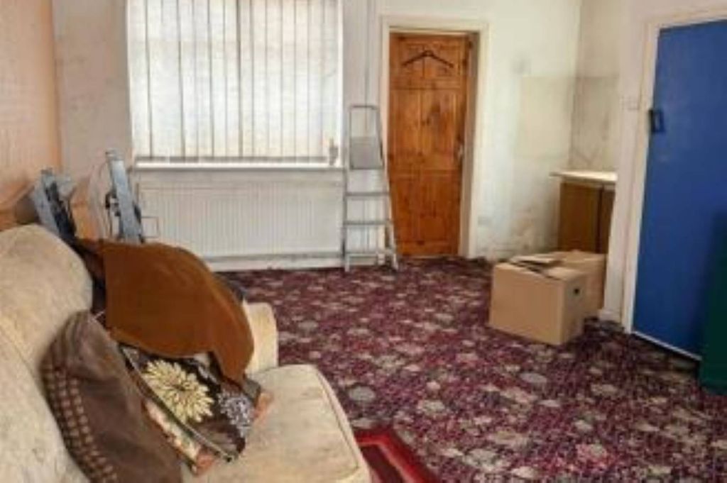 Property photo 2 of 7