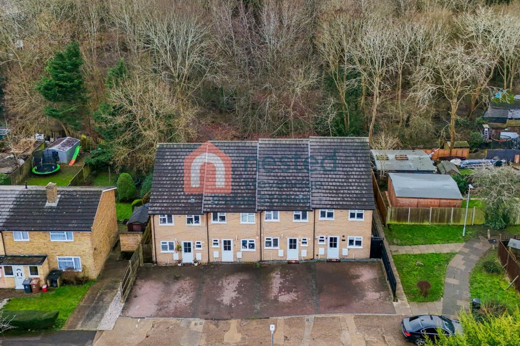 Property photo 1 of 12 Aerial